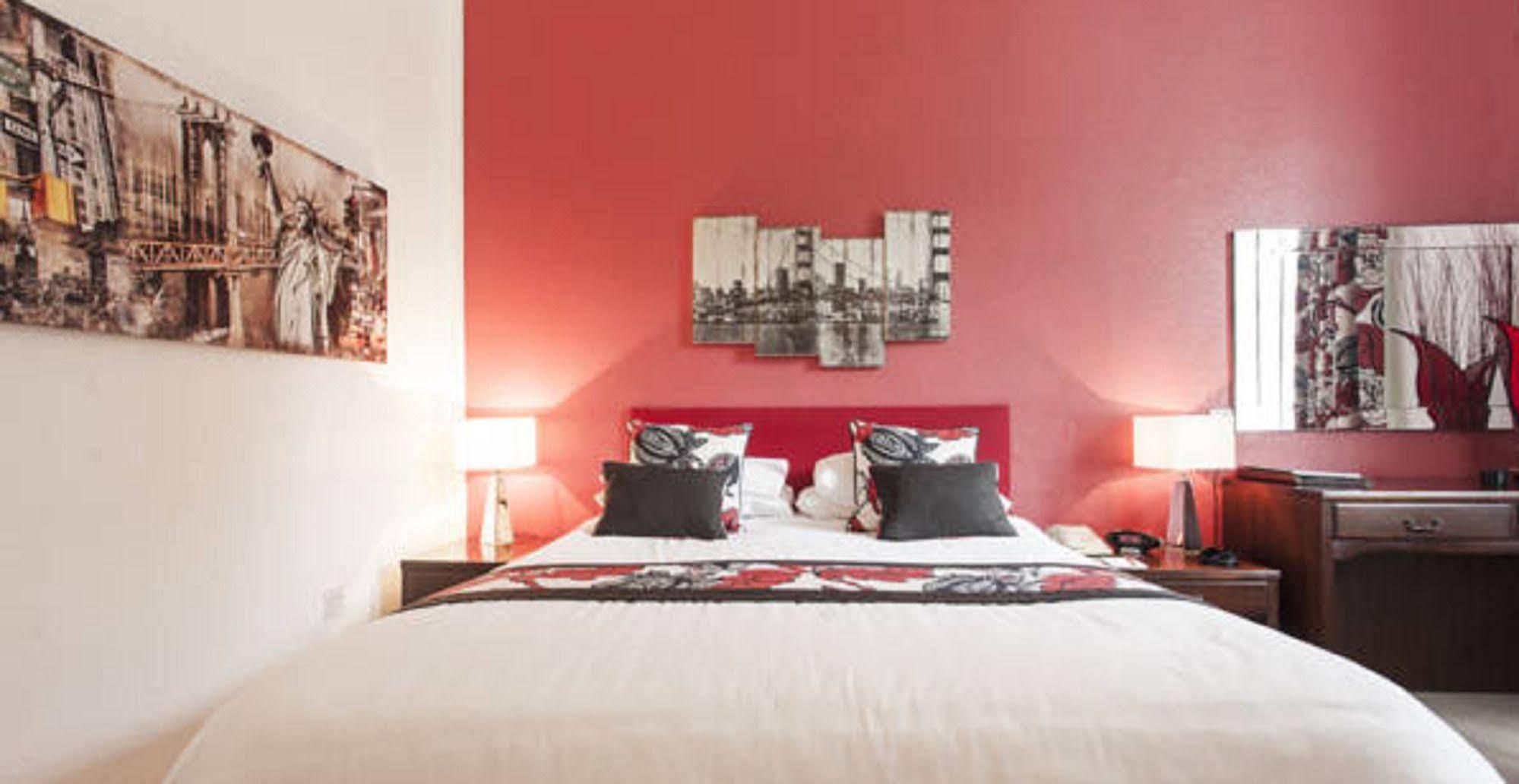 The Northwick Arms Hotel อีฟแชม ภายนอก รูปภาพ